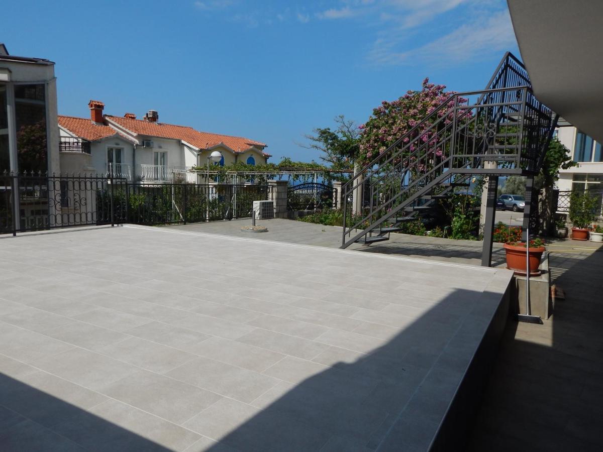 Vila Teodora Ilha Ilha Sveti Stefan Exterior foto